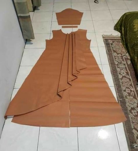 Pola Abaya, Learn Sewing, Abaya Pattern, Sewing Designs, Baju Kahwin, Projek Menjahit, Party Dress Classy, Dress Patterns Diy