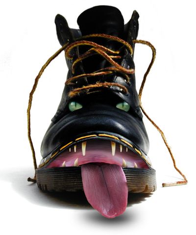 monster shoes--I would TOTALLLY Wear these to my 15year olds games!!! lmao!! Monster Shoes, Funny Shoes, Creative Shoes, Ugly Shoes, Funky Shoes, Unique Shoes, Ll Bean Boot, Shoe Art, Sorel Winter Boot