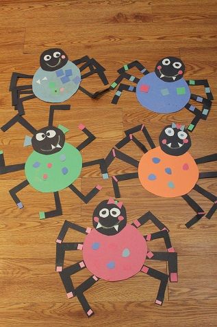 Bee Crafty Kids is live!! Stop by and share a fun activity for kids. Spider Craft, Fun Activity For Kids, Halloween Crafts Preschool, Ghost Crafts, Spider Crafts, Halloween Crafts For Toddlers, October Crafts, Halloween Arts And Crafts, Halloween Preschool