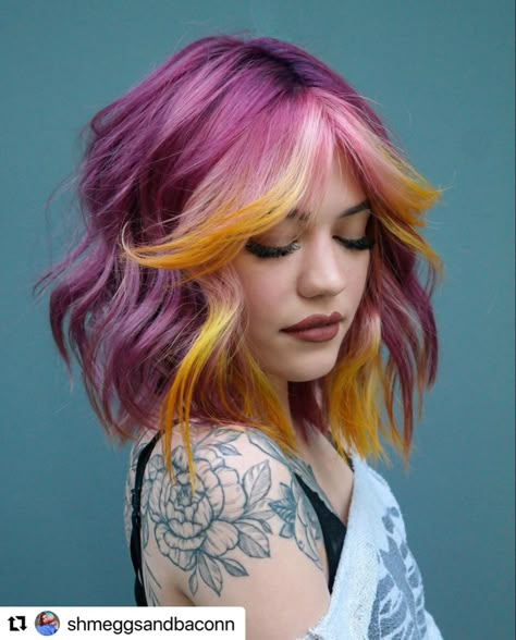 Crazy Hairstyles, Yellow Hair Color, Choppy Bob Haircuts, Beautiful Haircuts, Bob Hairstyles For Thick, Long Bob Haircuts, Choppy Bob, Hair Creations, Bob Hairstyles For Fine Hair