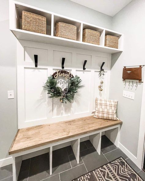 33 Mudroom Ideas to Organize Your Space Muck Room Ideas Entryway, Mudbench Hooks, Mud Room Bench With Shoe Storage, Mudroom Entry Bench, Entry Room Storage Ideas, Diy Small Mudroom Bench, Mud Room With Bench Seat, Mud Room Lockers With Bench Diy, Mud Room Bench And Hooks