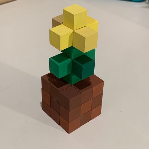 Minecraft Flower Wooden Cubes, Minecraft Bee Wooden Blocks, Minecraft Flower Pot Diy, Minecraft Flower Block Diy, Minecraft Wood Block Craft, Wooden Block Minecraft, Minecraft Flowers Wooden Blocks, Minecraft Cube Art, Minecraft Wooden Block Crafts