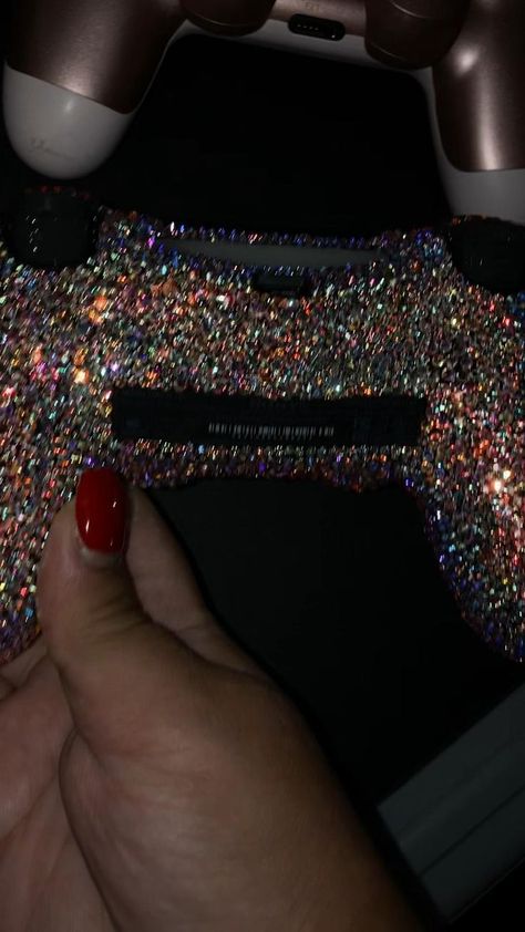 SWAROVSKI PS4 CONTROLLER [Video] | Rhinestone crafts, Rhinestone projects, Bling crafts Rhinestone Projects Ideas, Bling Crafts Ideas Diy Projects, Things To Bedazzle, Bling Stuff, Stile Kylie Jenner, Bling Ideas, Rhinestone Projects, Rhinestone Crafts, Bling Crafts