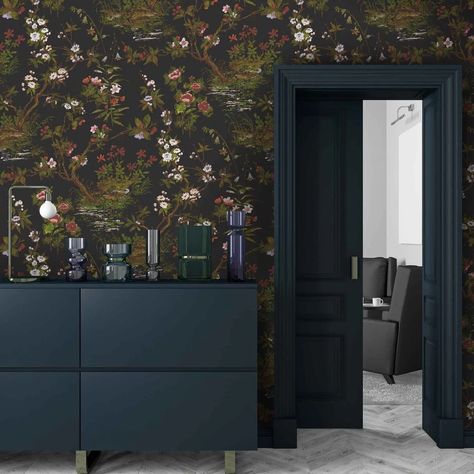 Black Wallpaper – Woodchip & Magnolia Bold Wallpaper, Chinoiserie Style, Botanical Wallpaper, Wallpaper Calculator, The Grove, Botanical Print, British Design, Wallpaper Samples, Japanese Garden