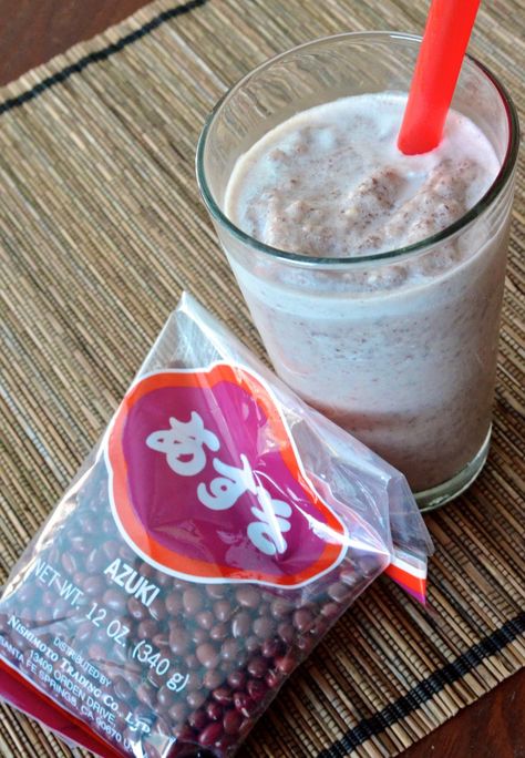 Obsessive Cooking Disorder: Azuki (Red Bean) Shake Bean Smoothie, Delicious Food Recipes, Protein In Beans, Azuki Bean, Red Bean Paste, Red Bean, Sweet Drinks, Asian Desserts, Busy People