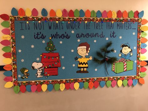 Snoopy Christmas Bulletin Boards, Charlie Brown Christmas Bulletin Board, Charlie Brown Bulletin Board Ideas, Brown Christmas Tree Ideas, Charlie Brown Bulletin Board, Christmas Board Decoration, December Bulletin Boards, Valentine Bulletin Boards, Bulletin Ideas