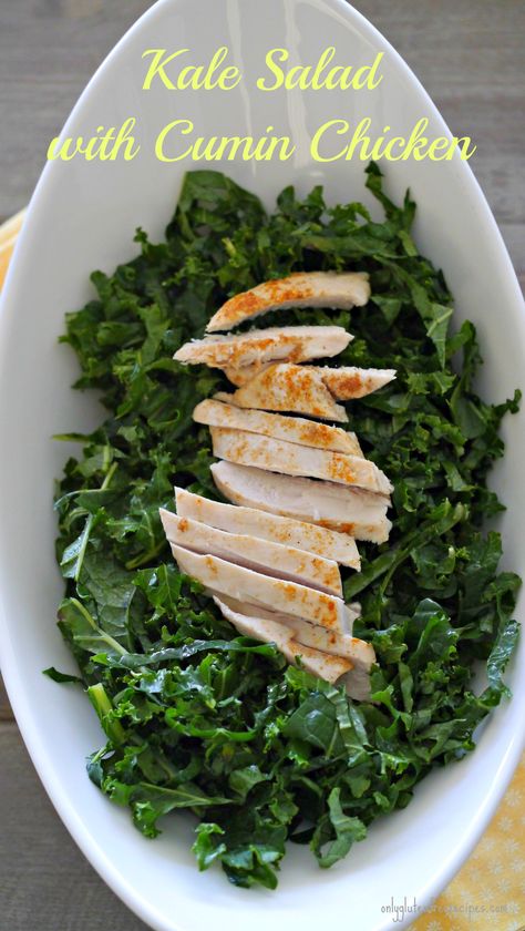 I call this recipe simplicity in itself. This gluten-free, low-calorie salad consists of antioxidants, fiber, and protein, making it an excellent choice if you are following a weight loss program. Total calories 339 per serving. Enjoy! Chicken Kale Salad, Kale Chicken Salad, Cumin Chicken, Low Calorie Salad, Chicken Kale, Buttermilk Dressing, Smoothies Breakfast, Delicious Paleo Recipes, Low Carb Low Fat Recipes