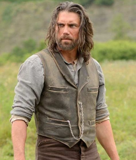 Anson Mount as Cullen Bohannon in Hell on Wheels. Mmm... Cullen Bohannon, Anson Mount, Hell On Wheels, Mens Fashion Rugged, Rugged Style, Leather Vest, Distressed Leather, Mens Vest, Bearded Men