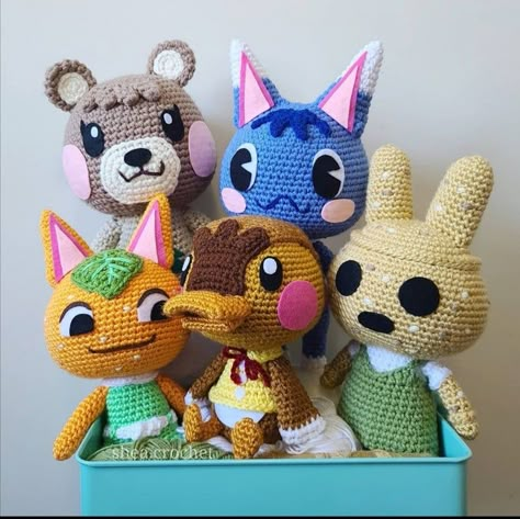 Animal Crossing Plush, Stitch Crafts, Animal Crossing Characters, Animal Crossing Villagers, Kawaii Crochet, Fun Crochet Projects, Diy Crochet Projects, Yarn Projects, Crochet Patterns Amigurumi