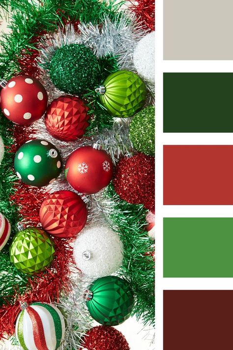 Burgundy Color Palette, Xmas Color, Gold Color Palette, Christmas Colour Schemes, Colours That Go Together, Yarn Color Combinations, Christmas Color Palette, Winter Color Palette, Gold Color Palettes