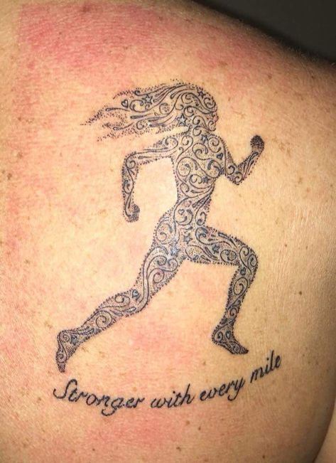 Running Girl Tattoos, Marathon Tattoo, Runner Tattoo, Elephant Family Tattoo, Motivational Tattoos, Running Tattoo, Running Art, Chic Tattoo, Unalome Tattoo