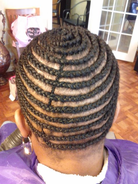 Full Circle weave Braid down Circle Braids, Circle Braid, Weave Braid, Cornrow Designs, Cornrows Braids For Black Women, Braids With Weave, Braids For Black Women, Cornrow, Cornrows Braids