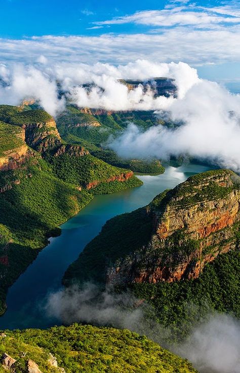 Nestled between the majestic Drakensberg Mountains and the sparkling clear waters of the Blyde River , Blyde River Canyon Lodge offers local and int River Canyon, South Africa Travel, Alam Yang Indah, Africa Travel, Places Around The World, Beautiful Scenery, Aerial View, Mozambique, Wonderful World