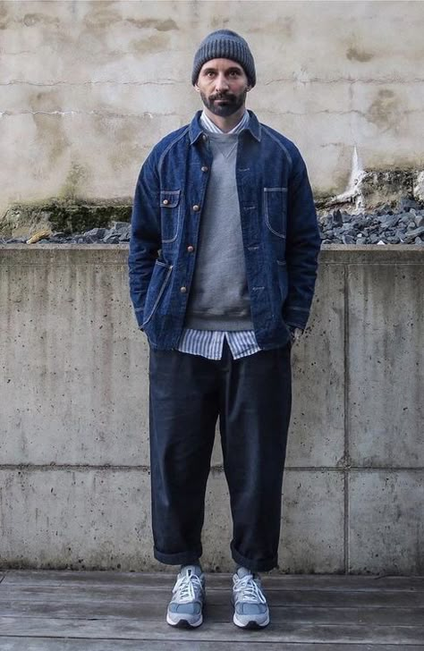 Gap Outfits Mens, Japan Winter Outfits Men, Asian Outfits Men, Carhartt Street Style, Oversized Outfit Men, Japan Style Outfits, Japanese Streetwear Mens, Americana Fashion Men, Grandpa Fashion