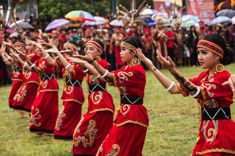 Gawai West Kalimantan West Kalimantan, Travel Calendar, Seasons Months, Oldest Human, Cultural Festival, Thanksgiving Celebration, Rainy Season, Best Seasons, Dance Competition