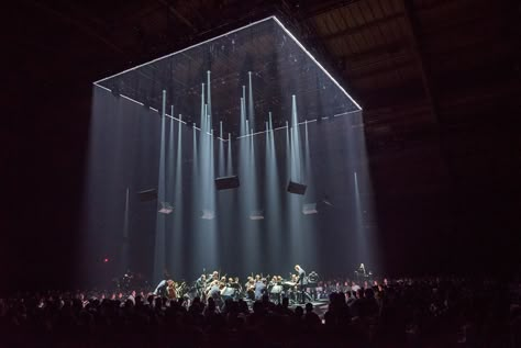 Last October 6 and 7 in New York, Park Avenue Armory presented an unprecedented realization of composer Pierre Boulez’s spatial masterpiece Répons. A composition for large chamber orchestra, six soloists, and live electronics, Répons is celebrated for extending a musical idea born-and-used in the instrumental realm into the world of electronics—calling for an exceptional amount of … Concert Lighting, Stage Lighting Design, Concert Lights, Concert Stage Design, Stage Designs, Stage Ideas, Stage Set Design, Church Stage, Concert Stage