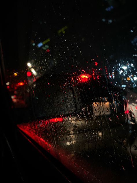 Rainy Playlist Cover, Rain Through Car Window, Rainy Car Window Aesthetic Night, Raining Car Window Aesthetic Video, Rain In Car Night, Car Window Raining, Raining Car Window Aesthetic, Car Pov Night, Rain Car Window Night