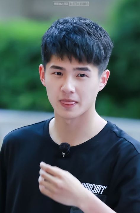 Asian Short Hair Men – Best Asian Short Hair Men - davidreed.co Asian Short Hair Men, Male Undercut, Korean Haircut Men, Asian Men Short Hairstyle, Short Hair Men, Liu Haoran, Asian Man Haircut, Korean Men Hairstyle, Mens Haircuts Short Hair