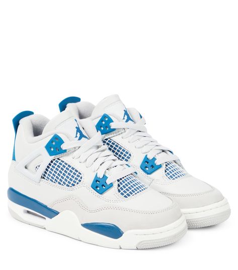 Air Jordan 4 Retro leather sneakers in white - Nike Kids | Mytheresa Zapatillas Air, Sky Shoes, Pretty Sneakers, Shoes For Boys, Jordan 4s, Jordan Shoes Retro, Cute Nike Shoes, Design Shoes, Jordan 4 Retro