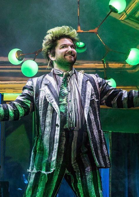 Lydia Beetlejuice, Alex Brightman, Beetlejuice Costume, Winter Garden Theatre, Broadway Costumes, Beetlejuice Movie, Beetlejuice Halloween, Dior Girl, Movie Makeup