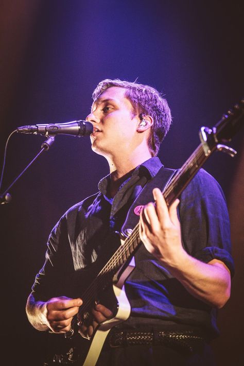 George Ezra Aesthetic, Ezra Aesthetic, Concert Journal, Guitar Concert, Festival Lineup, Georgie Porgie, Tessa And Scott, George Ezra, Concert Photos