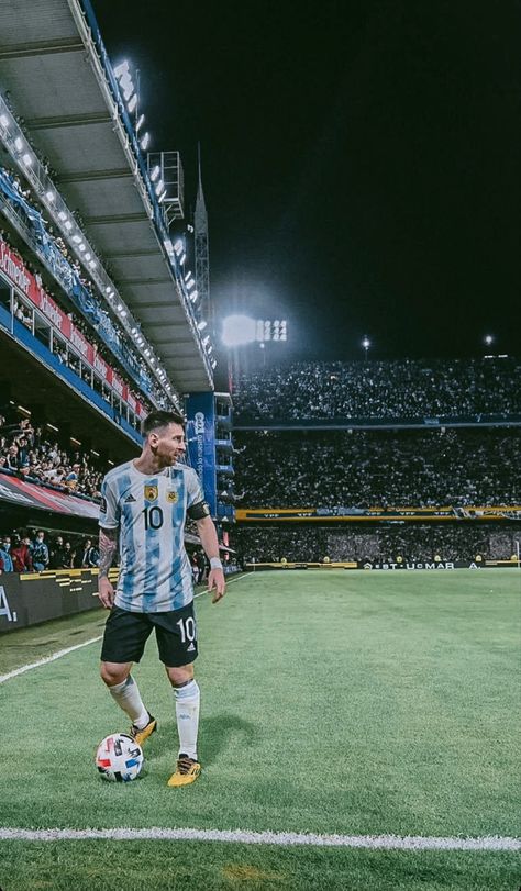 Argentina Cristiano Ronaldo And Messi, Sport Wallpaper, Soccer Pro, Messi Goat, Messi Wallpapers, Fc Barcelona Wallpapers, Football Or Soccer, Lionel Messi Wallpapers, Team Goals