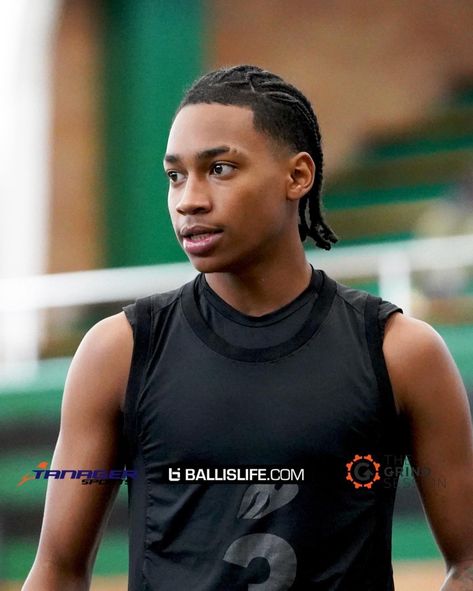 Rob Dillingham Hair, Robert Dillingham, Rob Dillingham, Basketball Quotes Inspirational, Hair Twists Black, Fake Insta, Hair Twists, Basketball Quotes, Nba Pictures