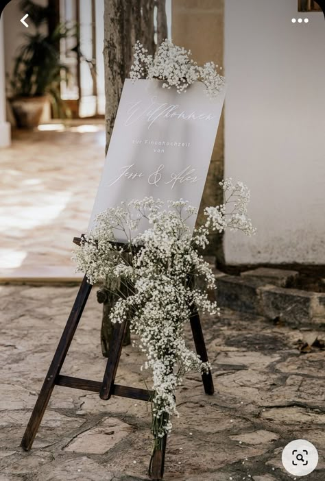 Romantic Wedding Setting, Wedding Arches Outdoors, Arches Wedding, Wedding Sign Decor, Hot Pink Wedding, Romantic Wedding Ideas, Wedding Entrance Decor, White Wedding Theme, Dream Wedding Decorations