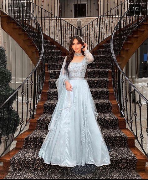 Asian Prom Dress, Desi Dress, Desi Wedding Dresses, Asian Wedding Dress, Eid Outfits, Traditional Indian Dress, Pakistani Fancy Dresses, Pakistani Fashion Party Wear, Beautiful Pakistani Dresses