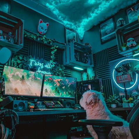 Room Aesthetic Dark, Games Room Inspiration, Nerd Room, Gaming Desk Setup, Cozy Desk, Gamer Setup, Streaming Setup, Home Studio Setup, Gamer Room Decor