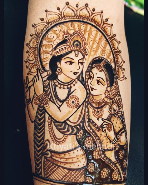 Very famous bridal figures in mehndi #mehndi #bridalmehndi #radhakrishna Radha Krishna Bridal Mehndi, Radhakrishnan Mehndi Designs, Wedding Theme Mehendi Designs, Radha Krishna Mehndi Design Bridal, Bridal Mehndi Figures, Radhakrishna Mehndi Design, Krishna In Mehndi, Radhe Krishna Mehndi Designs, Radha Krishna Mehndi Design