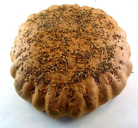 One Perfect Bite: Tunisian Semolina Bread - Khubz Mbassis Tunisian Dishes, Semolina Bread, North African Food, East Recipes, Country Food, Dream Bakery, Tunisian Food, Bread Sweet, Middle East Recipes