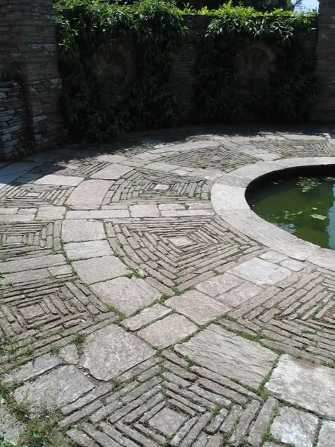 Landscaping detail Edward Lutyens, Hestercombe Gardens, Firepit Seating, Mosaic Landscape, Edwin Lutyens, Fire Pit Decor, Paving Pattern, Gertrude Jekyll, Rustic Fire Pits