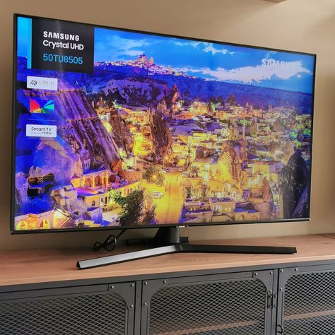 Television 50 inch UHD 4k by SAMSUNG Samsung Television, Galaxy Notes, 8k Tv, Mobile Audio, Samsung Products, Memory Storage, Galaxy Painting, Referral Program, Wall Mounted Tv