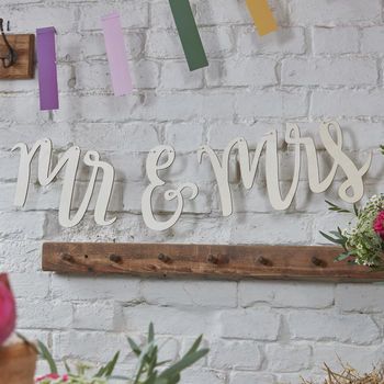 Wooden Mr And Mrs Boho Themed Hanging Bunting Wooden Bunting, Wedding Chair Signs, Wooden Table Numbers, Wedding Bunting, Party Bunting, Wedding Banner, Mr And Mrs Wedding, Bunting Garland, Wedding Boho