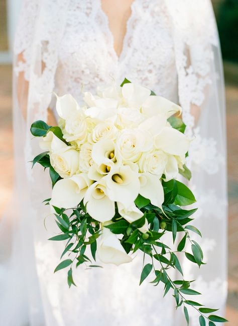 Photography: Jodi Miller Photography - jodimillerphotography.com  Read More: http://www.stylemepretty.com/2015/06/10/charming-southern-wedding-on-virginia-horse-farm/ White Calla Lily Wedding Bouquet, Single Flower Bouquet, Calla Lily Bouquet Wedding, Calla Lily Bridal, Calla Lily Wedding, Cascading Wedding Bouquets, Calla Lily Bouquet, Winter Wedding Bouquet, Garden Theme Wedding