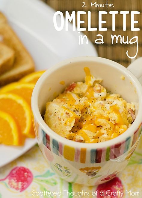 Omelette In A Mug, Breakfast In A Mug, Microwave Mug Recipes, Great Breakfast Ideas, Menu Sarapan Sehat, Mug Recipes, Microwave Cooking, Breakfast Idea, In A Mug