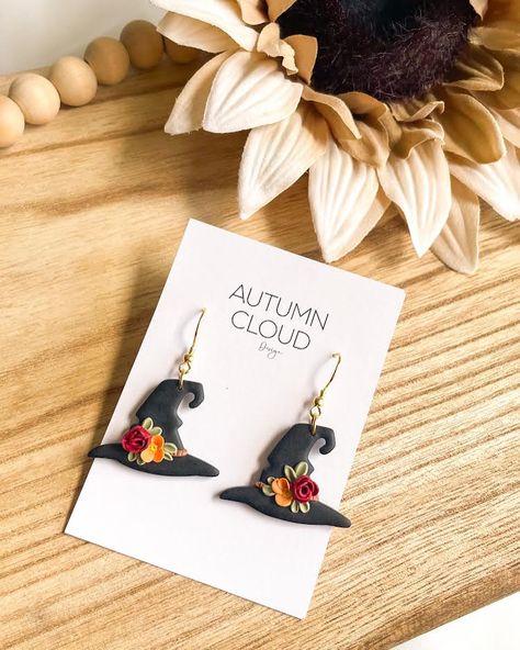 Witchy Earring, Floral Witch Hat, Floral Witch, Witchy Earrings, Polymer Clay Halloween, Gifts For Best Friend, Witchy Gifts, Clay Dangle Earrings, Wood Works