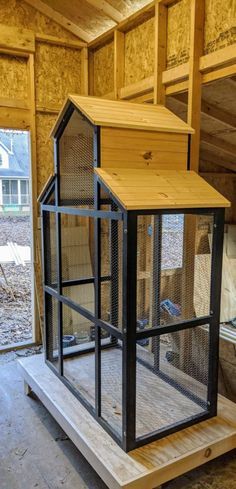 Diy Finch Cage, Birds Cages Ideas, Outside Bird Cage Ideas, Diy Birdcage For Birds, Bird Cages Diy, Diy Bird Cage How To Make, Birds Cage Ideas Outdoor, Indoor Aviary Ideas, Bird Cage Ideas Indoor