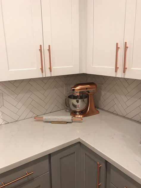 Copper Kitchen | Two Tone Cabinets | Two Tone Kitchen | Rose Gold Kitchen | Copper Kitchenaid   #kitchenaid #copperkitchenaid #copperpulls #twotonecabinets #herringbonebacksplash Kitchen Two Tone, Rose Gold Kitchen, Kitchen Ideas Dark Cabinets, Kitchen Ideas Dark, Kitchen Manufacturers, Gold Kitchen, Dark Kitchen Cabinets, Kitchen Hardware, Dark Cabinets