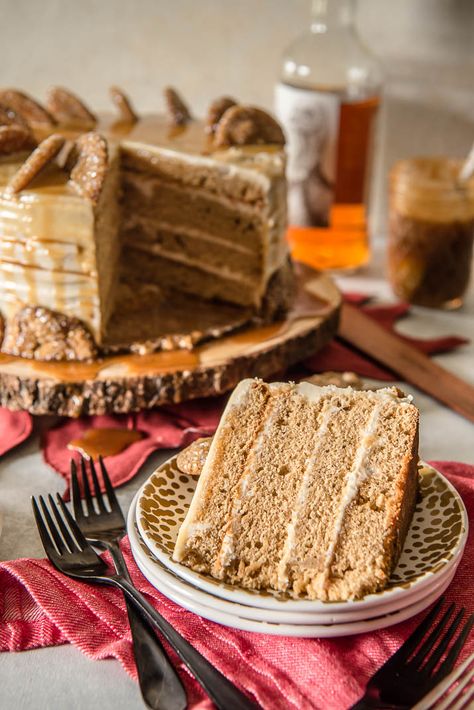 Boozy Bourbon Caramel Spice Cake - Sugar and Soul Caramel Spice Cake, Booze Cakes, Unique Thanksgiving Desserts, Caramel Bourbon, Best Thanksgiving Desserts, Booze Cake, Boozy Cakes, Delicious Thanksgiving Desserts, Bourbon Cake