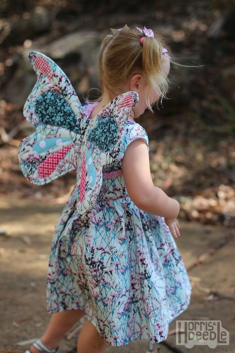 Wings Sewing Pattern, Butterfly Wings Pattern, Boy Apron, Wings Pattern, Fairy Things, Crochet Butterfly Pattern, Applique Tutorial, Kids Sewing, Sewing Stuffed Animals