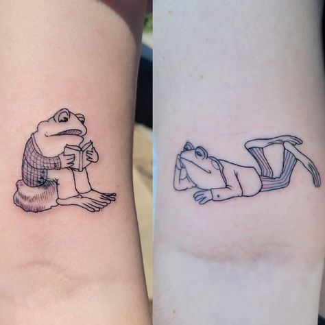 Toad Tattoos, Maching Tattoos, Matching Friend Tattoos, Matching Best Friend Tattoos, Frog Tattoo, Funky Tattoos, Frog Tattoos, Bff Tattoos, Matching Tattoo