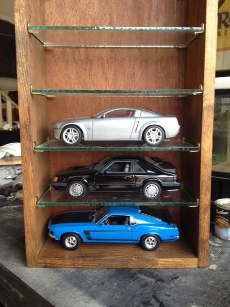 Hot Wheels Storage Display, Display Cabinet Diy, Car Model Display, Toy Car Display, Hot Wheels Display Case, Diecast Cars Display, Hot Wheels Storage, Car Themed Bedrooms, Hot Wheels Room