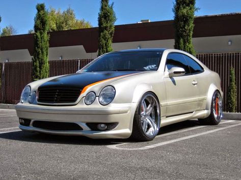 w208 tuning W210 Mercedes, Mercedes Clk 320, Pimped Cars, Clk W208, Avant Garde Wheels, Mercedes Auto, Mercedes W203, Benz E350, Mercedes W124