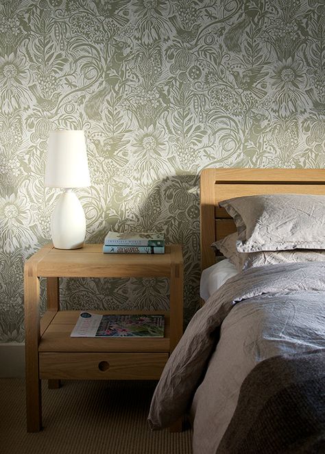 Mark Hearld's "Squirrel & Sunflower" wallpaper for St Jude's http://www.stjudesfabrics.co.uk/collections/mark-hearld/products/squirrel-and-sunflower Single Colour Wallpaper, Sunflower Room, Mark Hearld, Colour Wallpaper, Highland Fling, Angie Lewin, Living Room Murals, Wallpaper For Sale, Living Room Background