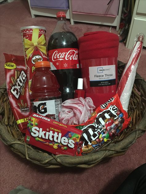 Red color gift basket Gifts Baskets For Men, Gifts Baskets, Gift Baskets For Him, Boyfriend Gift Basket, Valentine Gift Baskets, Baskets Gifts, Baskets For Men, Gift Baskets For Men, Birthday Basket