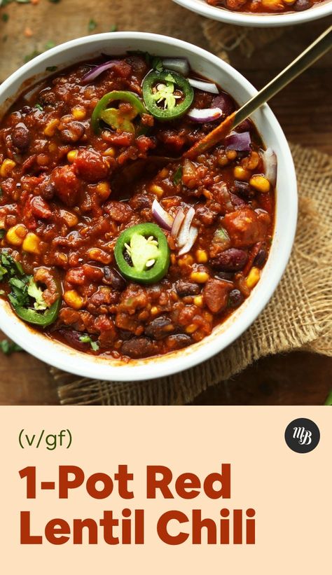 DELICIOUS, 1-POT Lentil and Black Bean Chili! Smoky, hearty, PROTEIN and fiber packed! #vegan #glutenfree #lentils #chili #healthy #recipe #minimalistbaker Lentil Chili Recipe Instant Pot, Lentil Chili Crockpot, Lentils Chili, Chili With Lentils, Red Lentil Chili, Lentil Chilli, Lentil Chili Recipe, Pressure Cooker Turkey, Chili Healthy