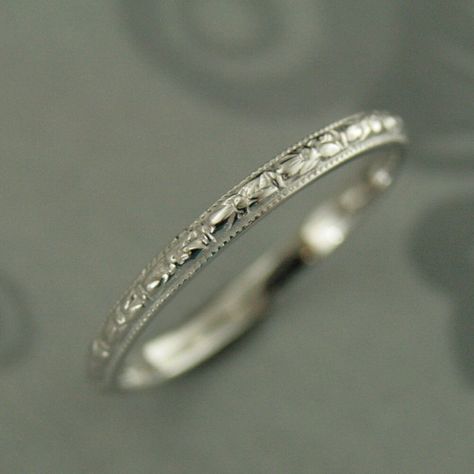 Gold And Silver Wedding Band, Vintage Engraved Wedding Band, White Gold Wedding Bands Women, Cast Band, Meadow Wedding, Filigree Wedding Band, Swan Wedding, Wedding Ring Vintage, Antique Wedding Bands