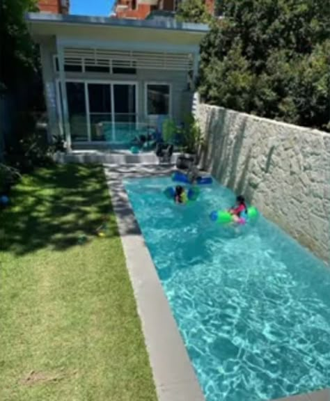 Small Plunge Pools For Small Yards Deck, Tiny Yard Pool, Small Space Swimming Pool Ideas, Small Swimming Pools Backyard Tiny House, Plung Pools Small Backyards, Backyard Pool And Playground Ideas, Small Yard Swimming Pool Ideas, Pool In A Small Yard, Small Yard Inground Pool Ideas